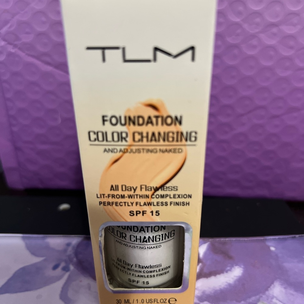 TLM Color Changing Foundation